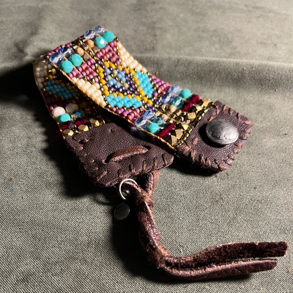 Beaded boho leather cuff bracelet - Picture 4 of 4